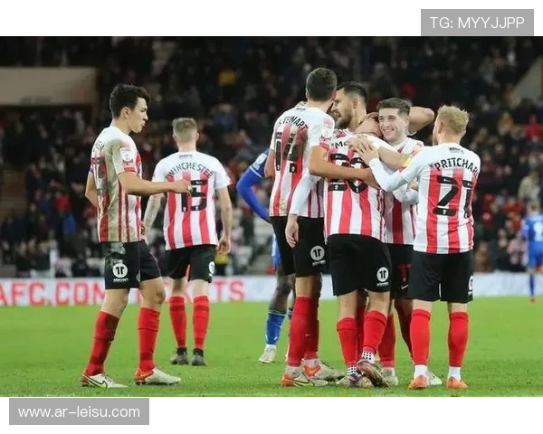 富勒姆1-0小胜桑德兰,主场全取三分 富勒姆1-0小胜桑德兰,主场全取三分