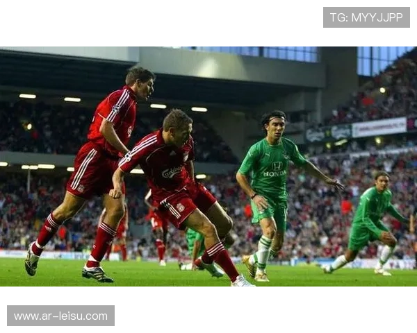 萨尔茨堡红牛1-1战平本菲卡,双方各取一分 萨尔茨堡红牛1-1战平本菲卡,双方各取一分